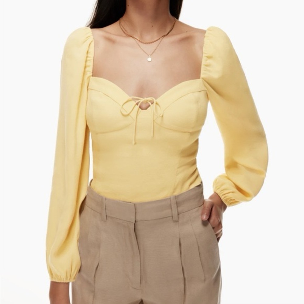 Aritzia Wilfred Novella Blouse - Wheat Cream-Yellow Crepe Long Sleeve Top